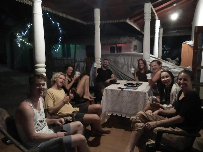 Helena Hostel Dikwella Kültér fotó